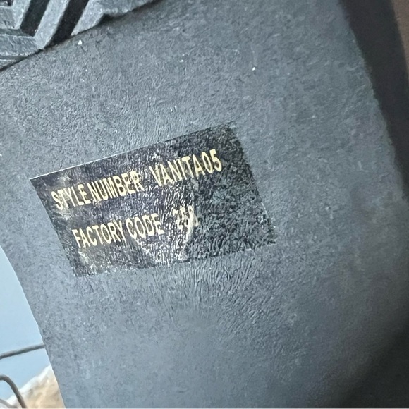 Bumper BI82 Patchwork Denim Heeled Boots - Picture 8 of 12